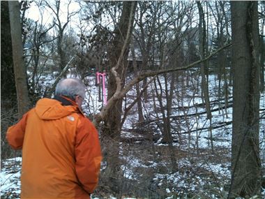 Dr. Culver, Ph.D., expert in the biology of amphipods and subterranean animals, at Coquelin Run