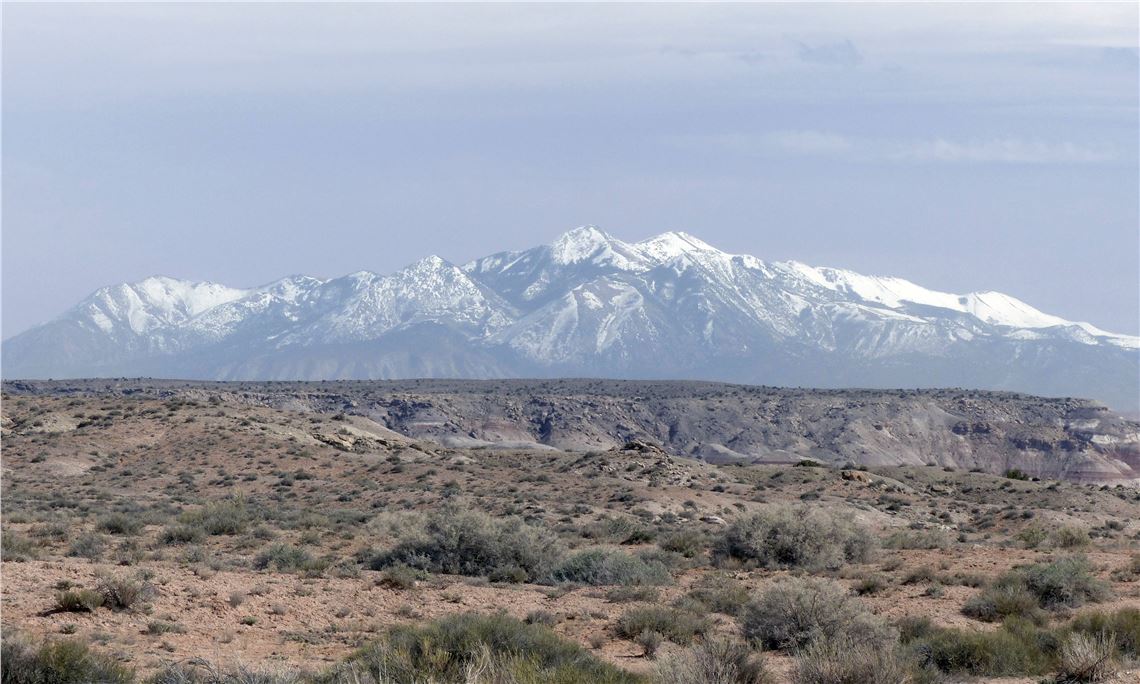 Henry Mountains, SE of Captiol Reef NP