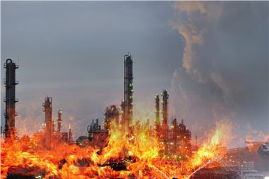 refinery-fire@large.jpg